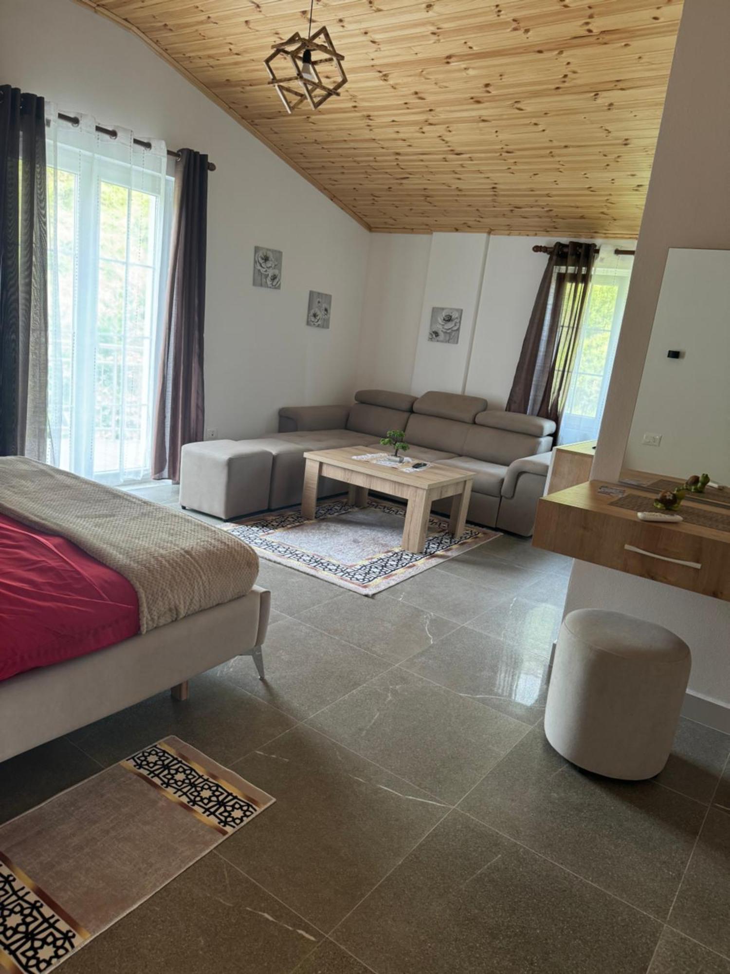 Qyteza Guest House & Camping Shkodra Exterior foto