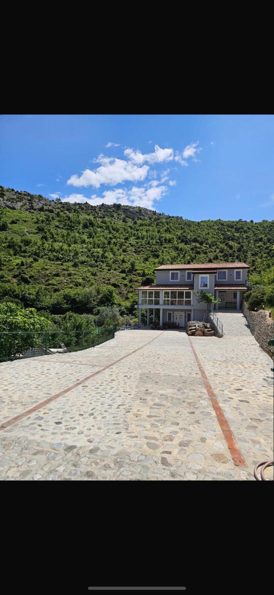 Qyteza Guest House & Camping Shkodra Exterior foto